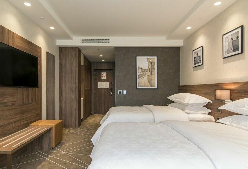 اتاق سوپریور, Sheraton Novi Sad