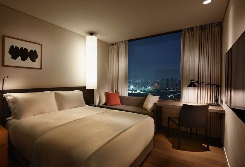 Номер Премиум Вид на Город, Shilla Stay Haeundae Beach   Bexco