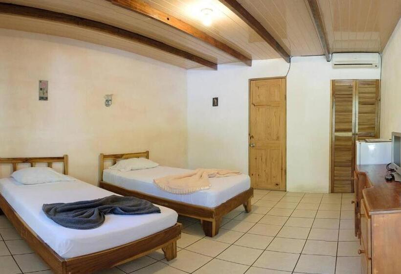 Номер Economy, Mapi's Cabins