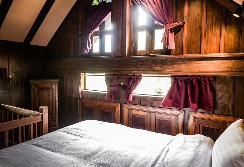 디럭스 패밀리 룸, Chateau Orientale Resort