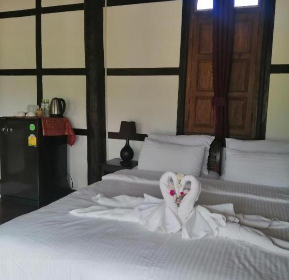 디럭스 방갈로, Chateau Orientale Resort