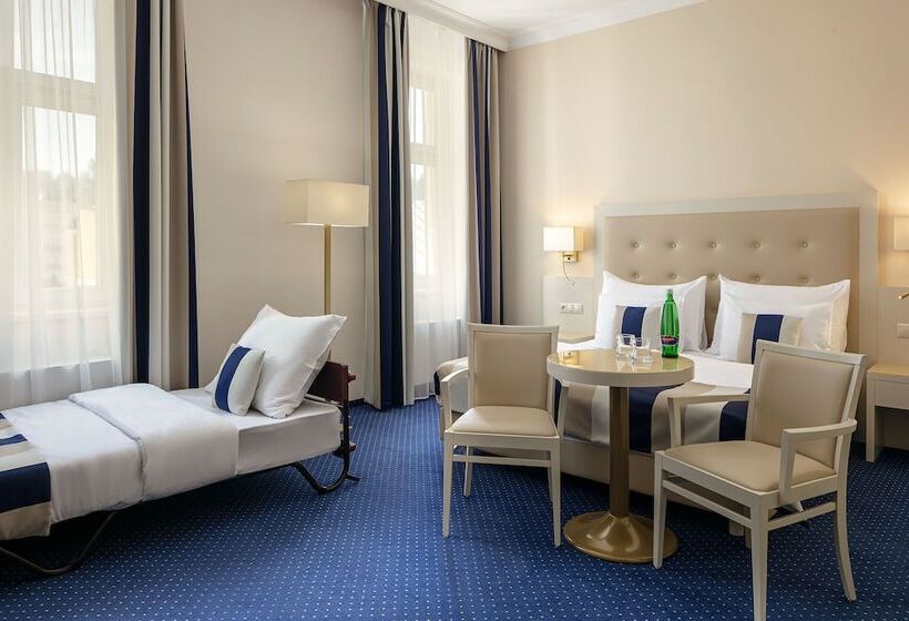 スーペリアールーム, Grandhotel Nabokov