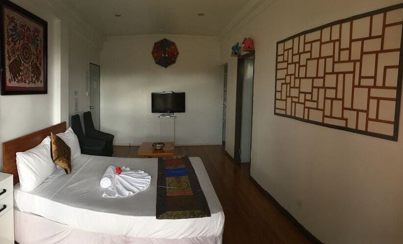 디럭스 룸, Tagimoucia House