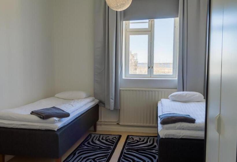 اتاق استاندارد با سرویس بهداشتی مشترک, Waterside Mariestad