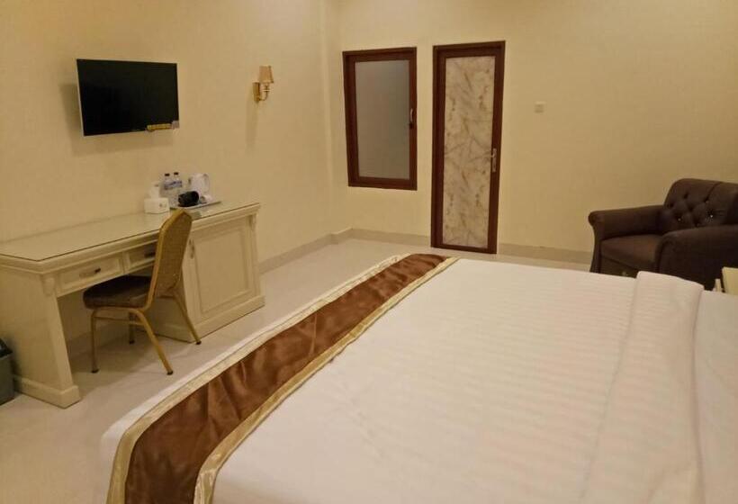 اتاق لوکس, Grand Town Hotel Mandai