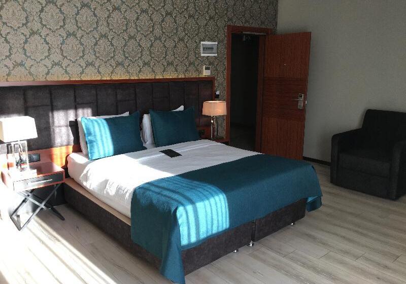 Quarto deluxe, Grand Vaves