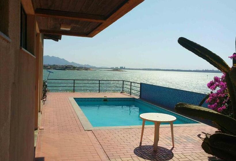 اتاق لوکس, Hospedagem Sol E Mar