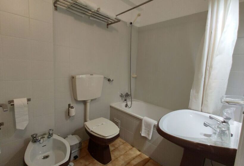 Номер Стандарт, Mafra Guest House