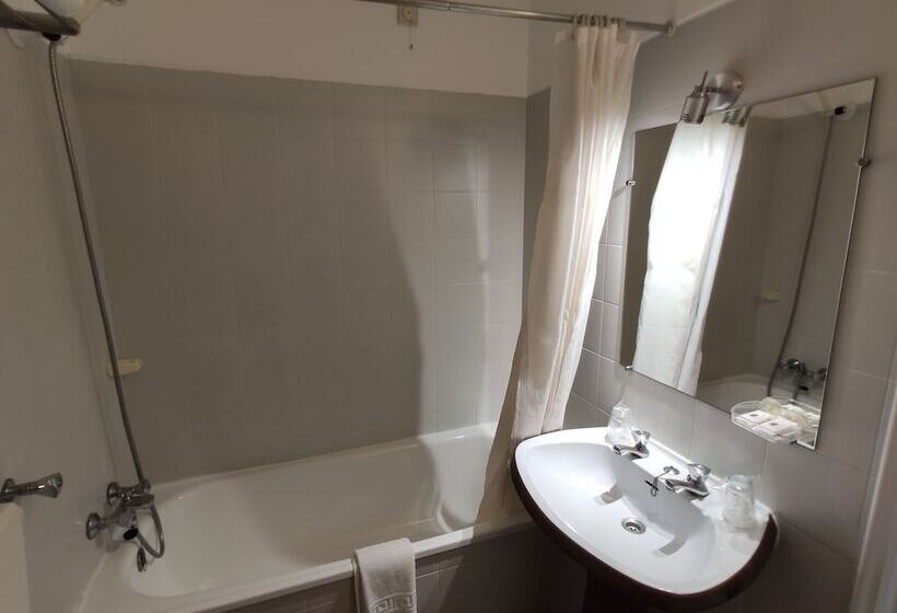 Номер Стандарт Трехместный, Mafra Guest House