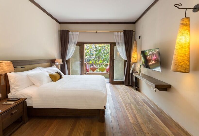 سوییت جونیور, Melia Bavi Mountain Retreat