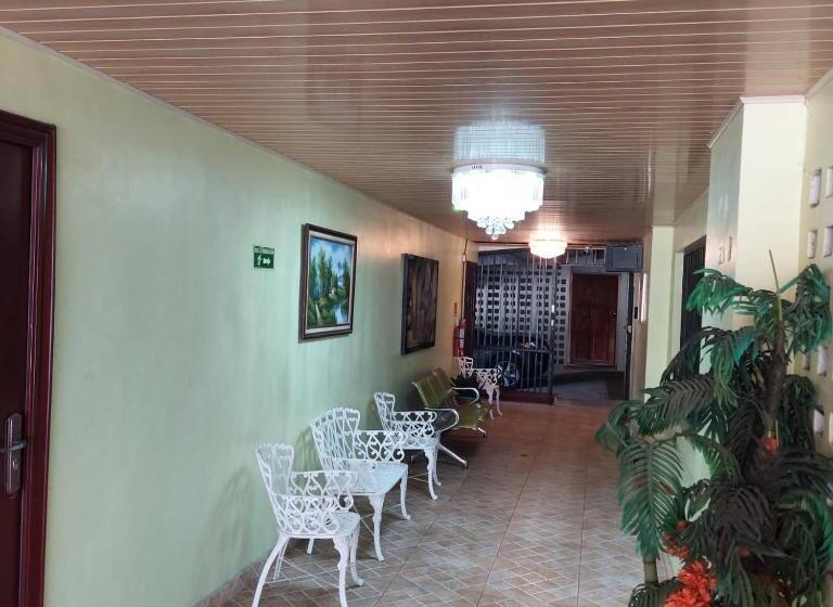 Трехместный Номер Deluxe, B&d Lodgings