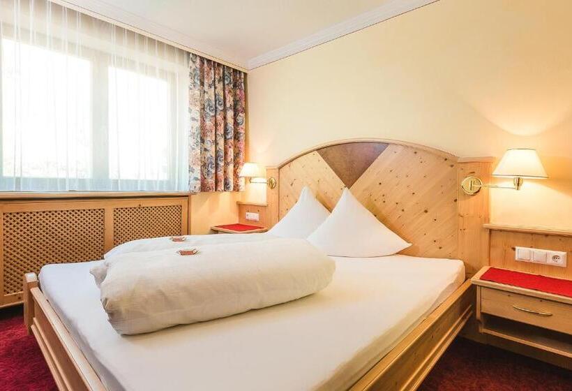 Номер Стандарт, Garni Tirol