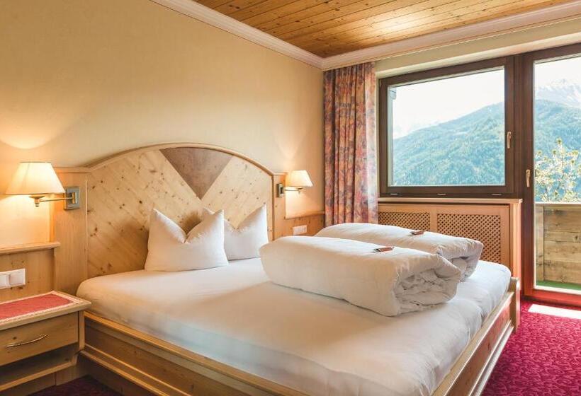 Номер Стандарт с Балконом, Garni Tirol