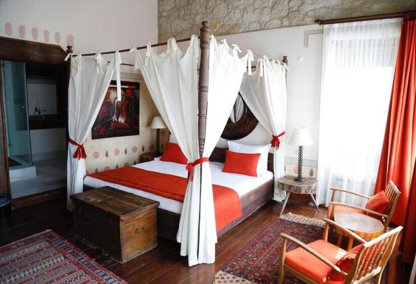 Люкс Кровать Кинг, Zen Alacati