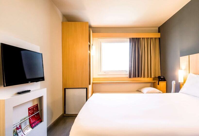 Номер Стандарт, Ibis Marilia