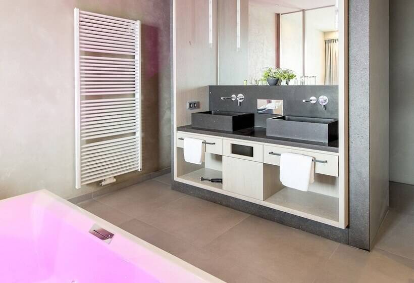 Люкс, Monte Mare Sauna Spa Sports