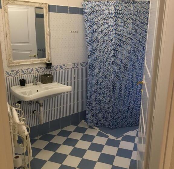 Номер Стандарт Адаптированный для Инвалидов, City Garden Guest House