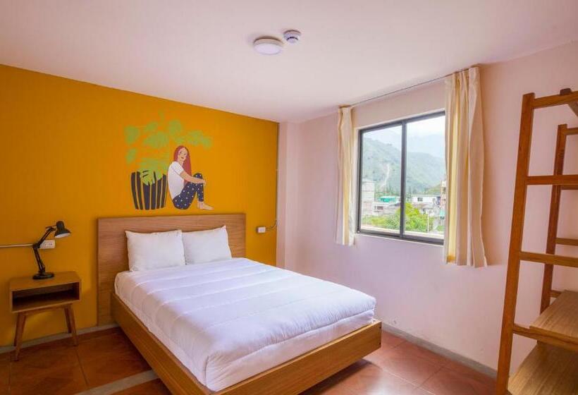 Номер Базовый Совметсный Санузел, Socialtel Baños   Formerly Selina Baños