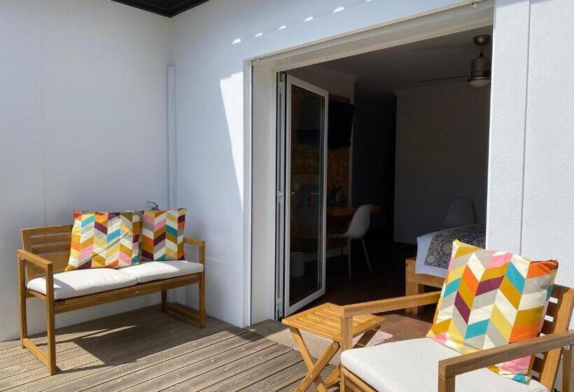 اتاق لوکس سه تخته, Casa Carvalhal   Adults Only