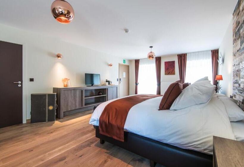 Полулюкс, Koru Hôtel & Private Wellness
