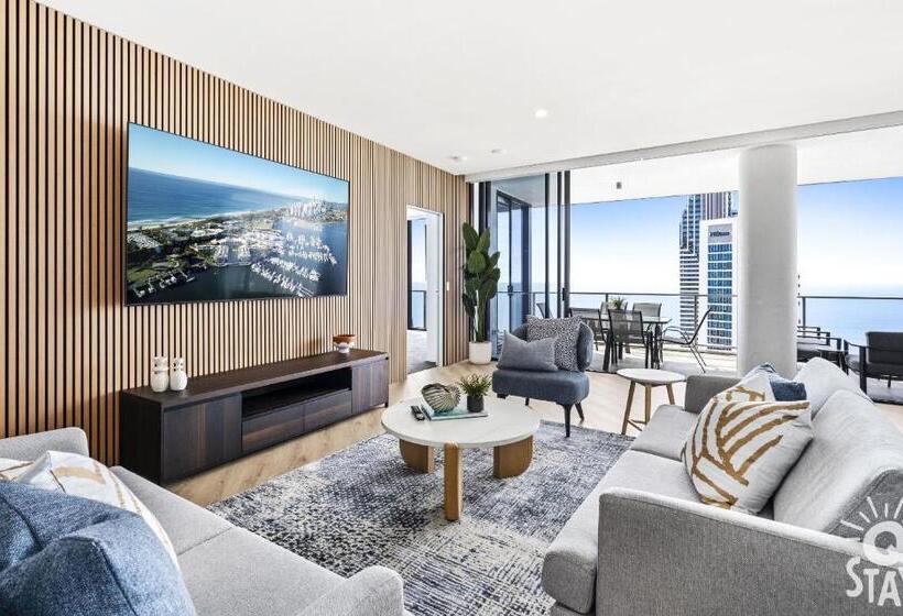 침실 4개 아파트, Circle On Cavill   Apartment Stay Private