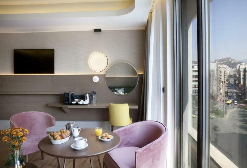 수피리어 룸 도시 전망, Wyndham Athens Residence