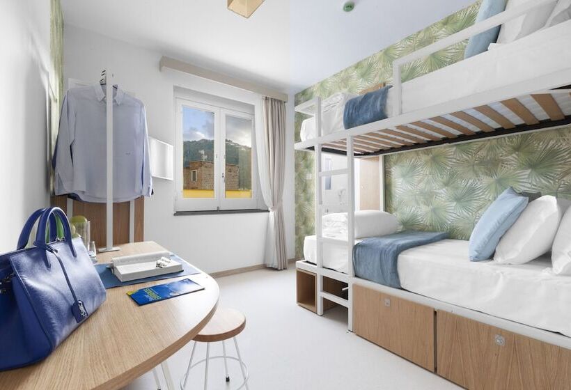 Номер Economy, Unconventional Sorrento Coast