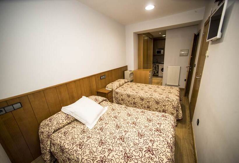 اتاق استاندارد, Hostal Caballeros