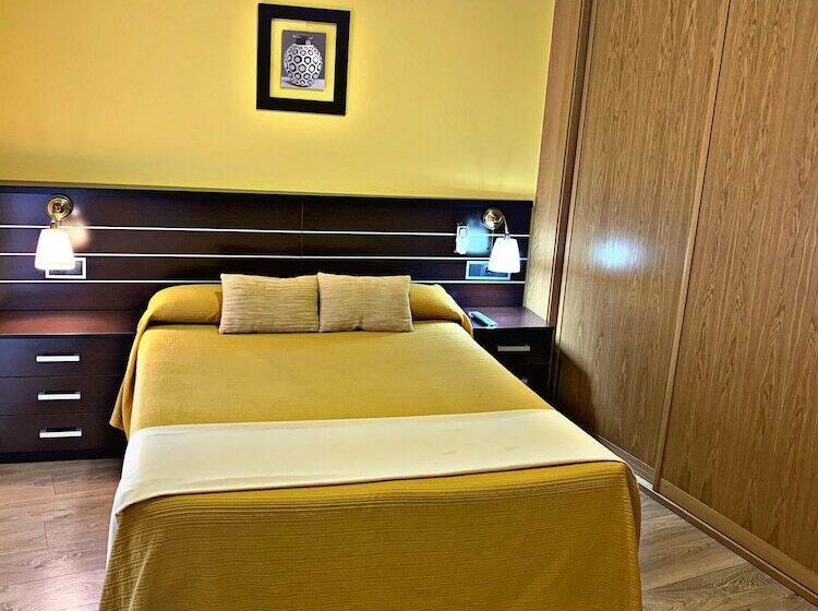 غرفة قياسية, Hostal Dona Juana