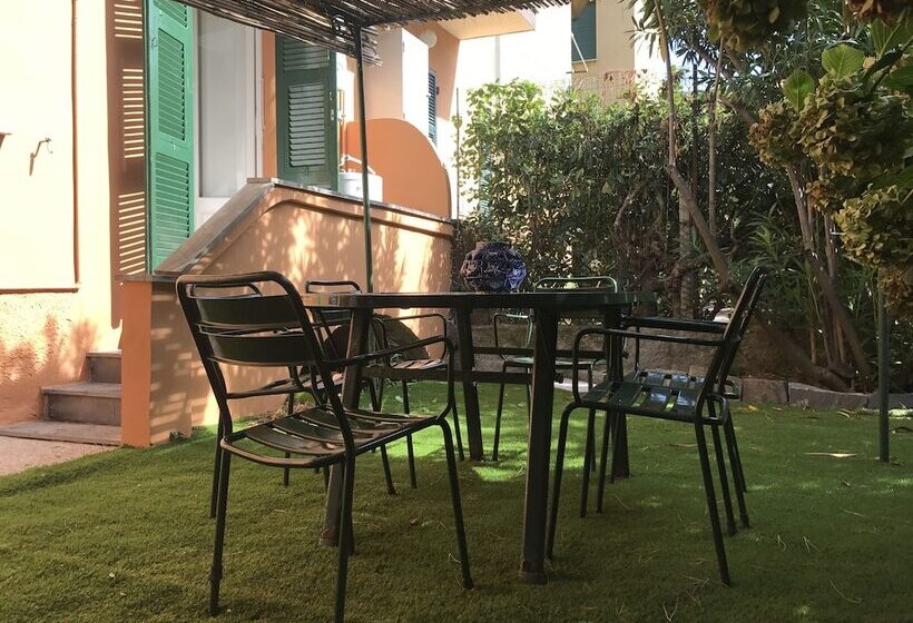 اتاق استاندارد اینتریور, Affittacamere Levantomare