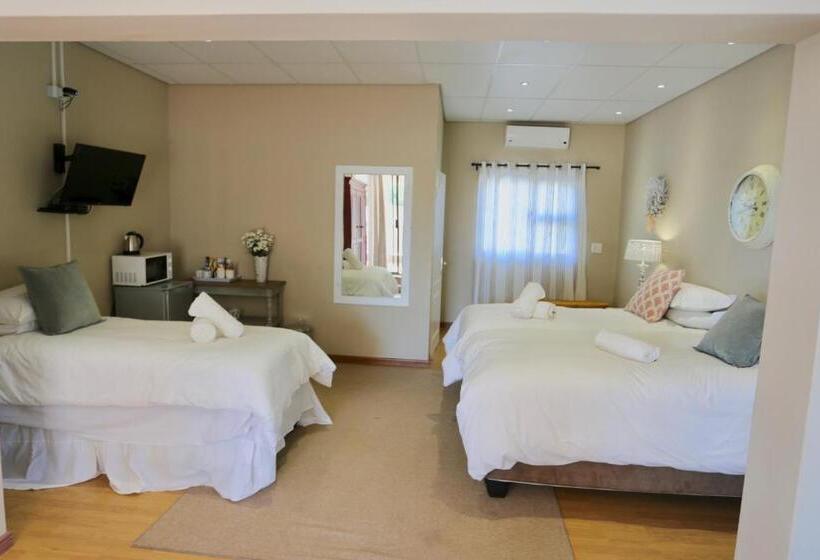 اتاق استاندارد سه نفره, Boutique Guesthouse Mariental