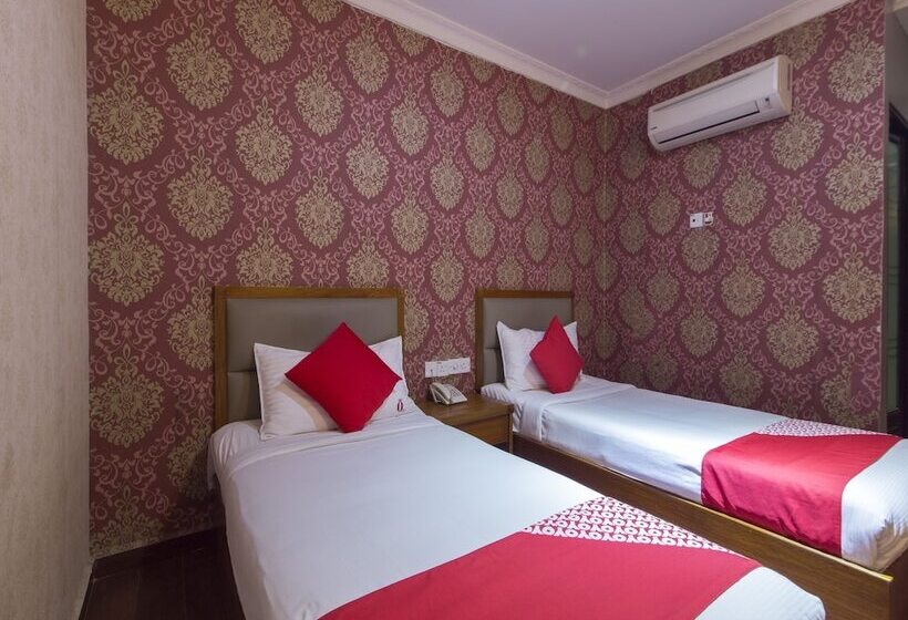 اتاق استاندارد, Lebuh Queen City