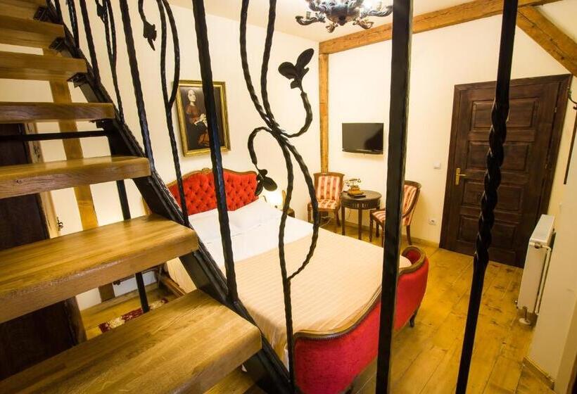 펜트하우스 스위트, Casa Antiqua