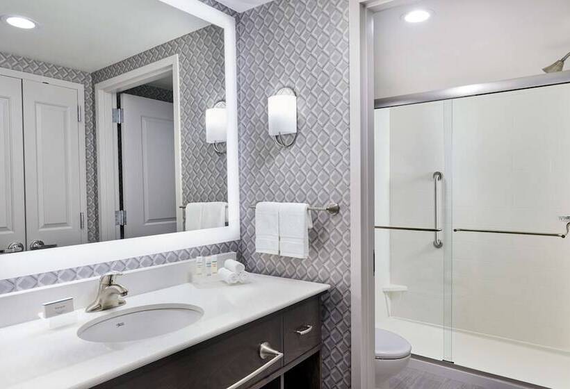 장애인을 위한 스위트, Homewood Suites By Hilton Teaneck Glenpointe