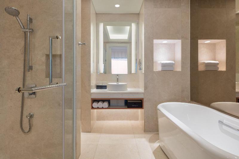 Люкс Кровать Кинг, Sheraton Grand Danang Resort & Convention Center
