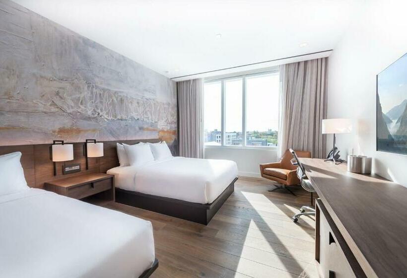 Quarto deluxe, The Hotel & Athletic Club At Midtown