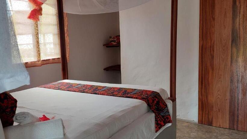 Трежместный Номер Economy, Mawimbi Bungalows
