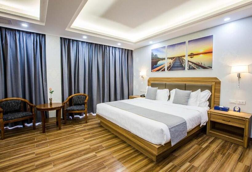 Люкс, Costa Palawan Resort