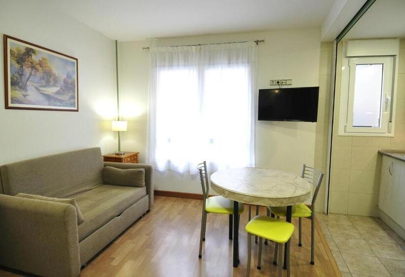 标准工作室, Apartamentos Aralso