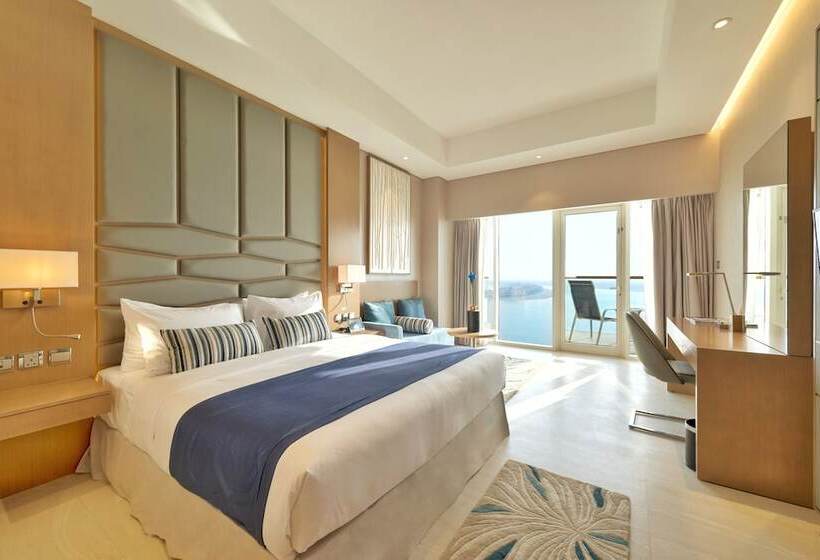 Habitación Premium Vista al Mar., Royal Central Hotel And Resort The Palm