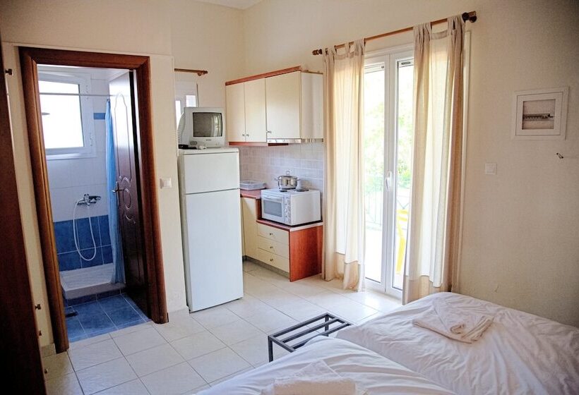Студио Стандарт Вид на Горы, Tsertos Apartments
