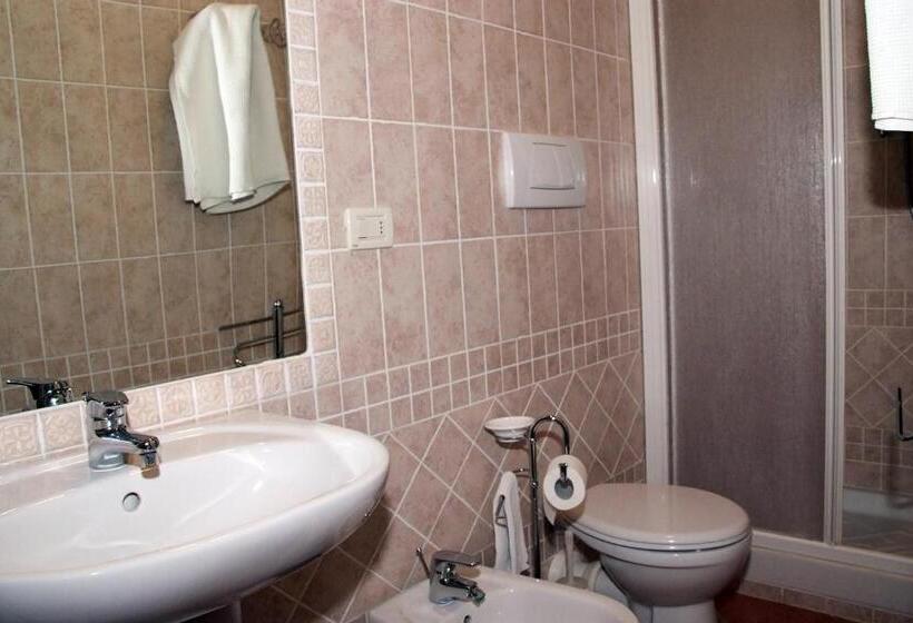 Apartamento 1 Dormitório Vista Piscina, Il Pino Bioagricoltura