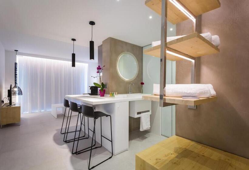 インサイドジュニアスイート, One Ibiza Suites