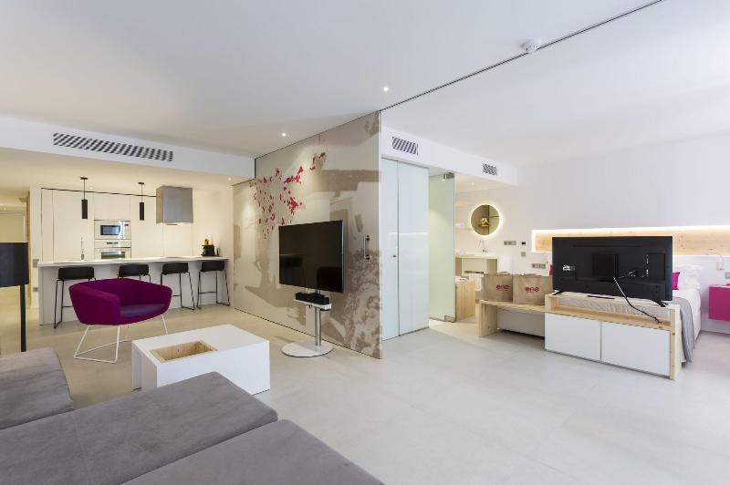 スイート, One Ibiza Suites