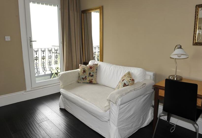 Номер Deluxe Кровать Кинг, Suenos Guesthouse