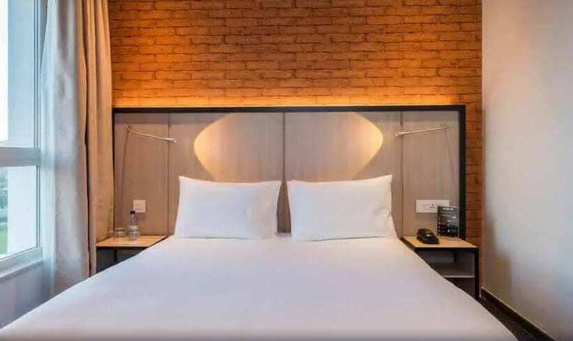 اتاق استاندارد, Onomo Hotel Kigali