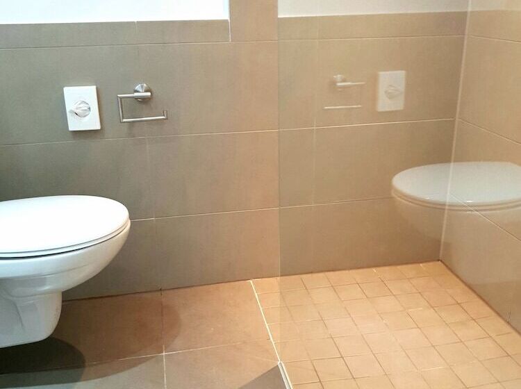 Номер Стандарт, Sleepysleepy Hotel Dillingen