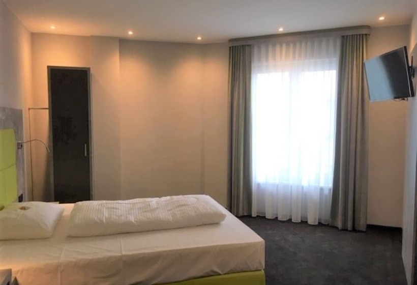 Номер Стандарт Индивидуальный, Sleepysleepy Hotel Dillingen