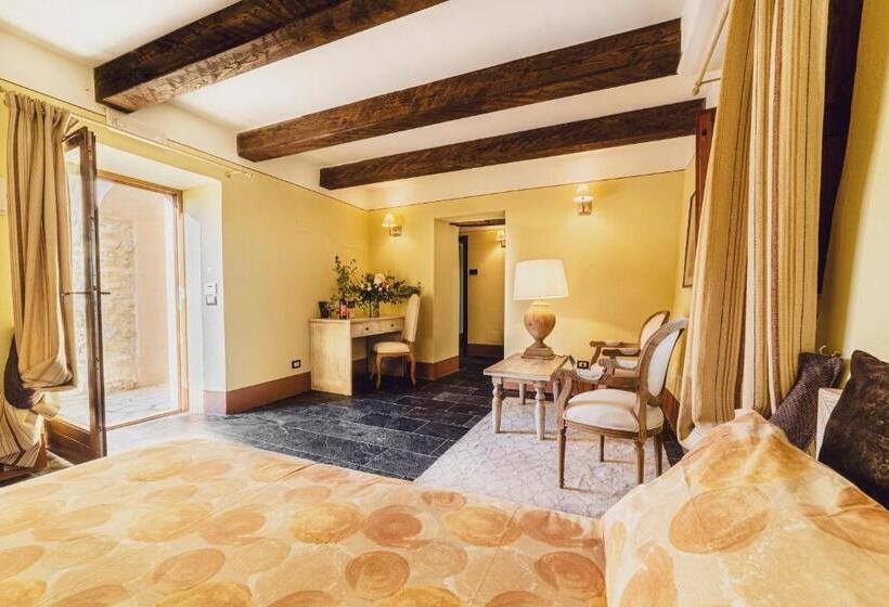 Полулюкс, Podere Val D Orcia  Tuscany Equestrian