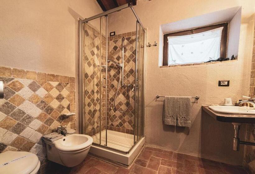 Классический Номер, Podere Val D Orcia  Tuscany Equestrian
